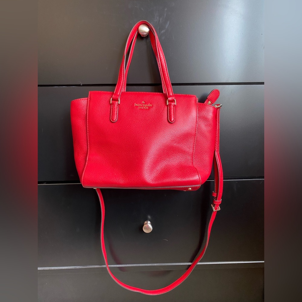 Red Kate Spade Handbag ♠️